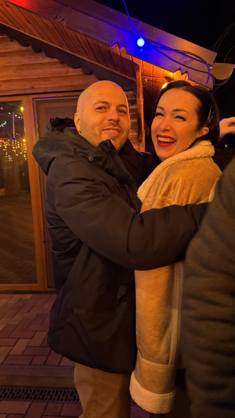 IMG-8180ef9a27b110ad913b952fcb7c04bc-V