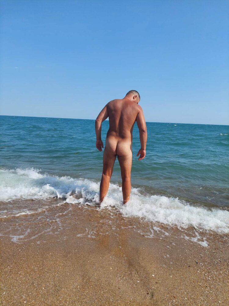 IMG-f6126d100bfa9f226d78b8ee91b82aeb-V